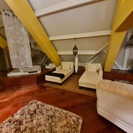 Belissima Cobertura No Condominio Switzerland, O Conforto Que Toda Familia Merece Campos do Jordão Esterno foto