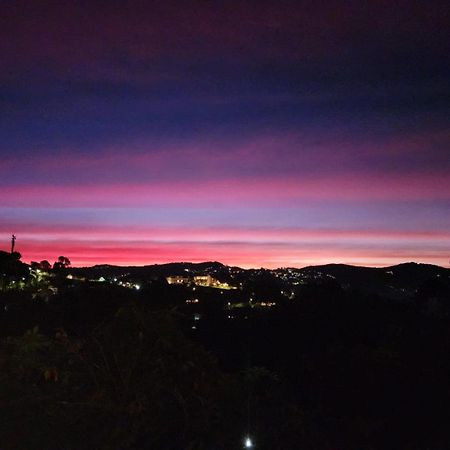 Belissima Cobertura No Condominio Switzerland, O Conforto Que Toda Familia Merece Campos do Jordão Esterno foto