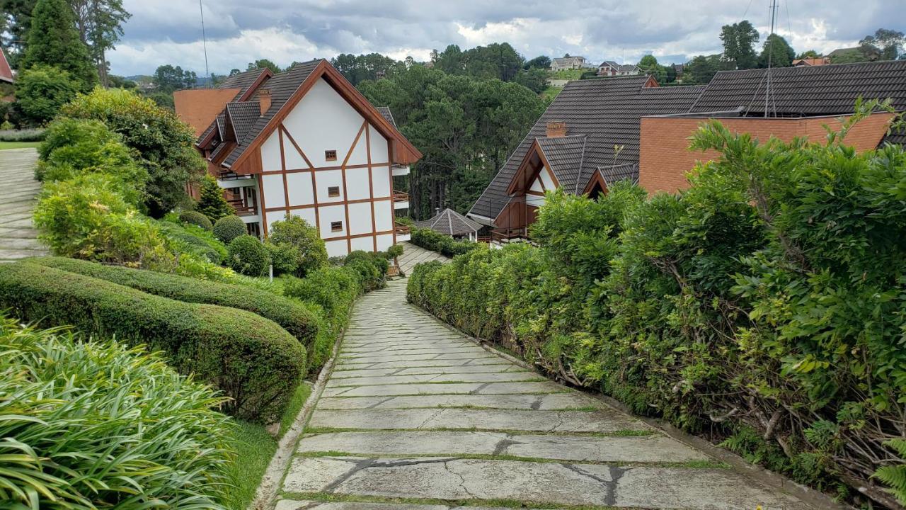 Belissima Cobertura No Condominio Switzerland, O Conforto Que Toda Familia Merece Campos do Jordão Esterno foto
